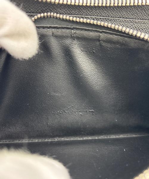 LOUIS VUITTON（ルイ ヴィトン）LOUIS VUITTON (ルイ ヴィトン) 長財布 ブラックの古着・服飾アイテム