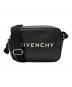 GIVENCHY（ジバンシィ）の古着「G ESSENTIALS CAMERA BAG」｜ブラック