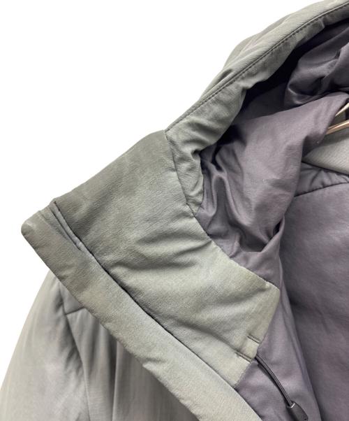 ARC'TERYX（アークテリクス）ARC'TERYX (アークテリクス) 中綿ジャケット グレー サイズ:Sの古着・服飾アイテム