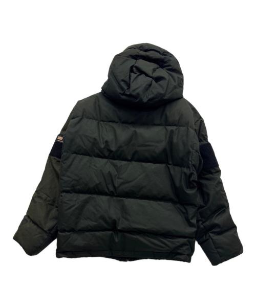 GRIP SWANY（グリップスワニー）GRIP SWANY (グリップスワニー) ダウンジャケット ダークグリーン サイズ:Mの古着・服飾アイテム
