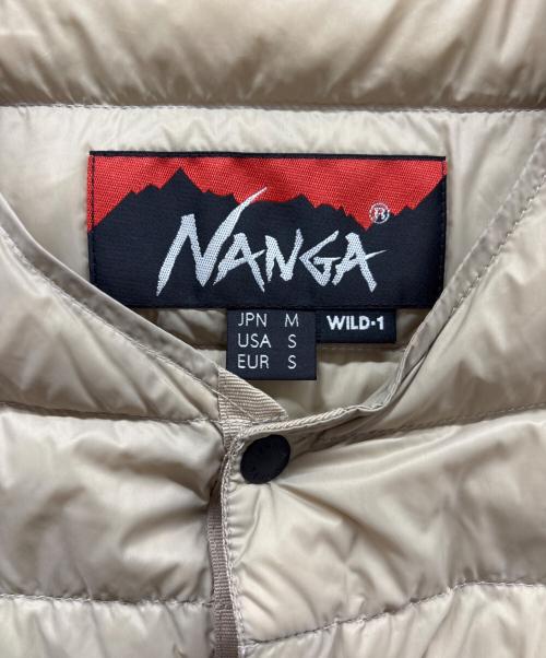 NANGA（ナンガ）NANGA (ナンガ) WILD-1 (ワイルドワン) インナーダウンジャケット ベージュ サイズ:Mの古着・服飾アイテム