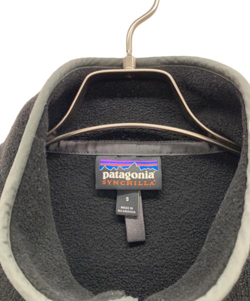Patagonia（パタゴニア）Patagonia (パタゴニア) プルオーバーパーカー ブラック サイズ:Sの古着・服飾アイテム