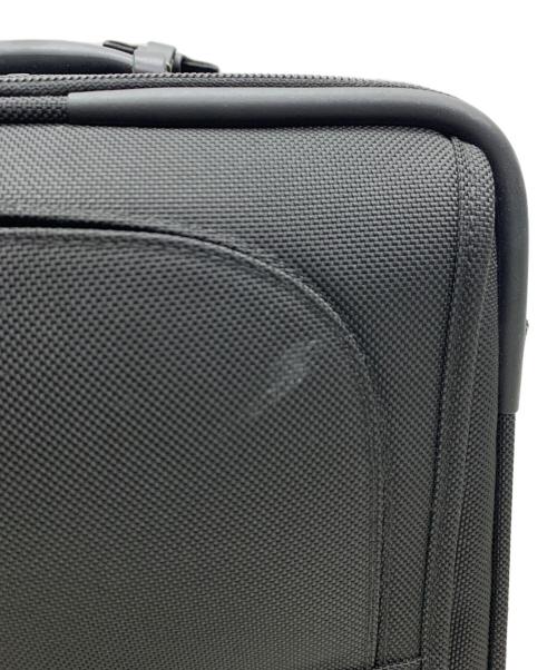 TUMI（トゥミ）TUMI (トゥミ) キャリーバッグ ブラックの古着・服飾アイテム