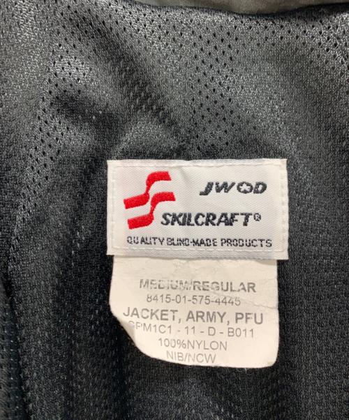 US ARMY（ユーエスアーミー）US ARMY (ユーエスアーミー) ナイロンジャケット グレー サイズ:Mの古着・服飾アイテム