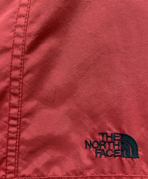 THE NORTH FACE（ザ ノース フェイス）THE NORTH FACE (ザ ノース フェイス) マウンテンパーカー レッド サイズ:Lの古着・服飾アイテム