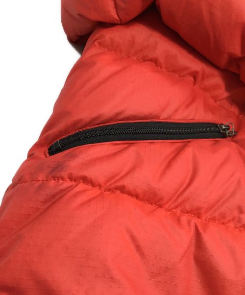 MountainEquipment（マウンテンイクィップメント）MountainEquipment (マウンテンイクイップメント) ダウンジャケット レッド サイズ:Mの古着・服飾アイテム