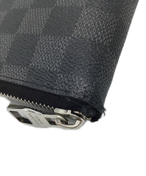 LOUIS VUITTON（ルイ ヴィトン）LOUIS VUITTON (ルイ ヴィトン) 長財布 ブラックの古着・服飾アイテム