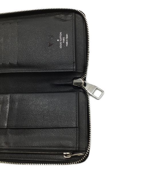 LOUIS VUITTON（ルイ ヴィトン）LOUIS VUITTON (ルイ ヴィトン) 長財布 ブラックの古着・服飾アイテム