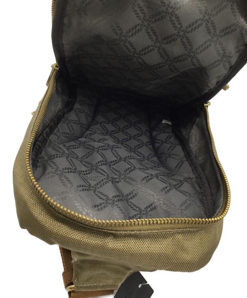 SAMANTHA KINGZ（サマンサキングス）SAMANTHA KINGZ (サマンサキングス) ボディーバッグ ベージュ サイズ:- 未使用品の古着・服飾アイテム