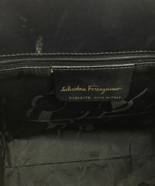 Ferragamo（フェラガモ）Ferragamo (フェラガモ) ショルダーバッグ ブラック サイズ:-の古着・服飾アイテム