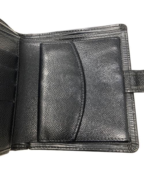 LOUIS VUITTON（ルイ ヴィトン）LOUIS VUITTON (ルイ ヴィトン) 2つ折り財布 エピ ポルト ビエ・コンパクト ブラック サイズ:実寸サイズにてご確認下さい。の古着・服飾アイテム