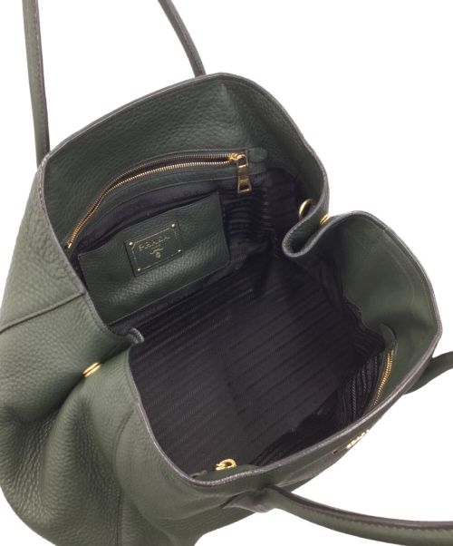 PRADA（プラダ）PRADA (プラダ) 鞄 グリーンの古着・服飾アイテム