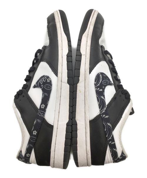 NIKE（ナイキ）NIKE (ナイキ) スニーカー ホワイト×ブラック サイズ:26cmの古着・服飾アイテム