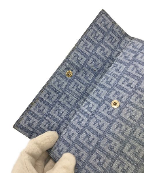 FENDI（フェンディ）FENDI (フェンディ) 長財布 スカイブルーの古着・服飾アイテム