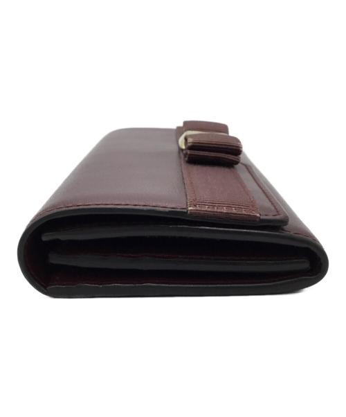 Salvatore Ferragamo（サルヴァトーレ フェラガモ）Salvatore Ferragamo (サルヴァトーレ フェラガモ) 長財布 ボルドーの古着・服飾アイテム