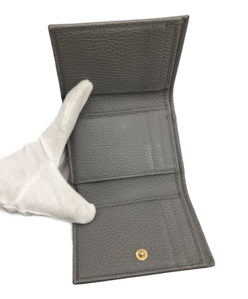 GUCCI（グッチ）GUCCI (グッチ) 3つ折り財布 ライトグレーの古着・服飾アイテム