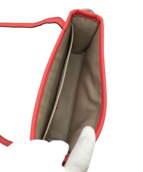 COACH（コーチ）COACH (コーチ) パンチングショルダーバッグ ショッキングピンクの古着・服飾アイテム