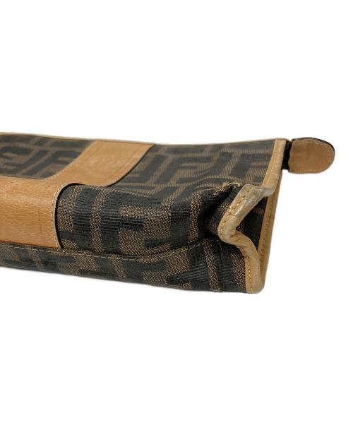 FENDI（フェンディ）FENDI (フェンディ) ポーチ ズッカ柄 サイズ:実寸サイズにご確認ください。の古着・服飾アイテム