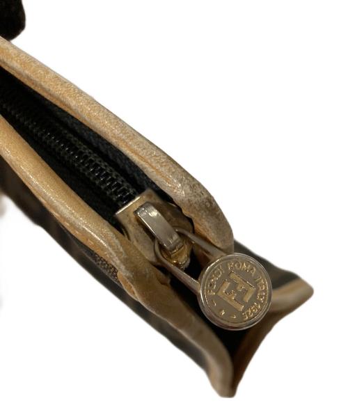 FENDI（フェンディ）FENDI (フェンディ) ポーチ ズッカ柄 サイズ:実寸サイズにご確認ください。の古着・服飾アイテム