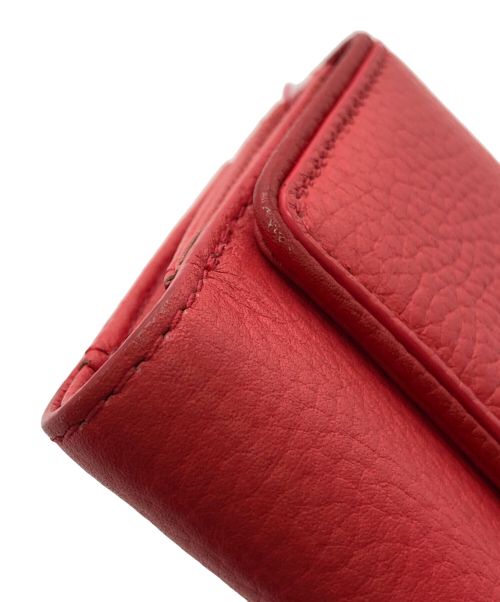 Kate Spade（ケイトスペード）Kate Spade (ケイトスペード) 2つ折り財布 ショッキングピンクの古着・服飾アイテム