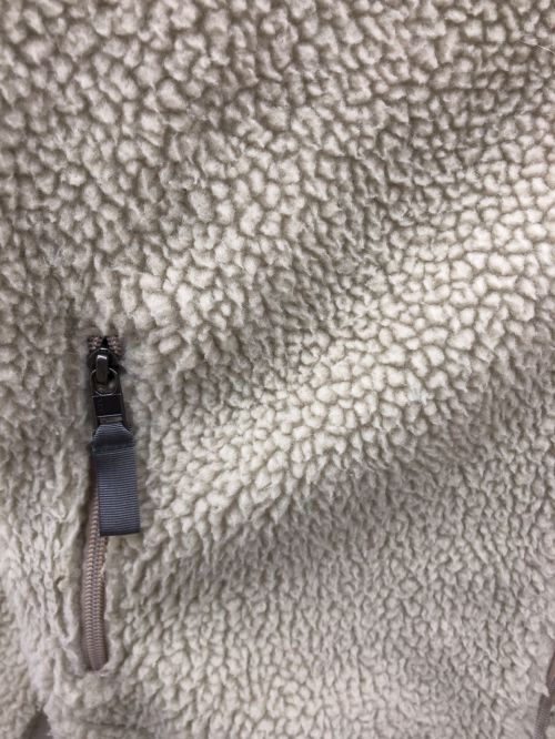 Patagonia（パタゴニア）Patagonia (パタゴニア) Classic Retro-X ベージュ サイズ:XSの古着・服飾アイテム