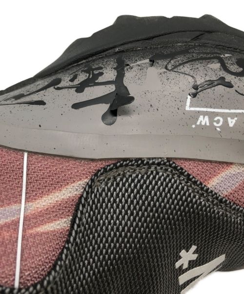 A-COLD-WALL（ア・コールド・ウォール）A-COLD-WALL (ア・コールド・ウォール) ROA Andreas ブーツ レッド×グレー サイズ:40の古着・服飾アイテム