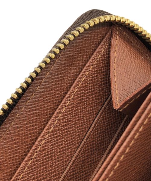 LOUIS VUITTON（ルイ ヴィトン）LOUIS VUITTON (ルイ ヴィトン) ジッピー・ウォレット モノグラム ブラウンの古着・服飾アイテム