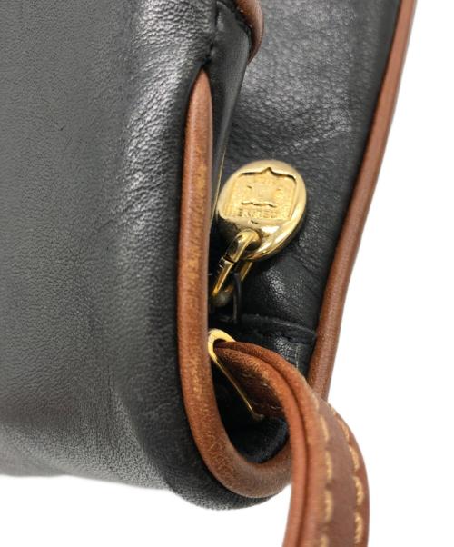 CELINE（セリーヌ）CELINE (セリーヌ) ショルダーバッグ ブラックの古着・服飾アイテム