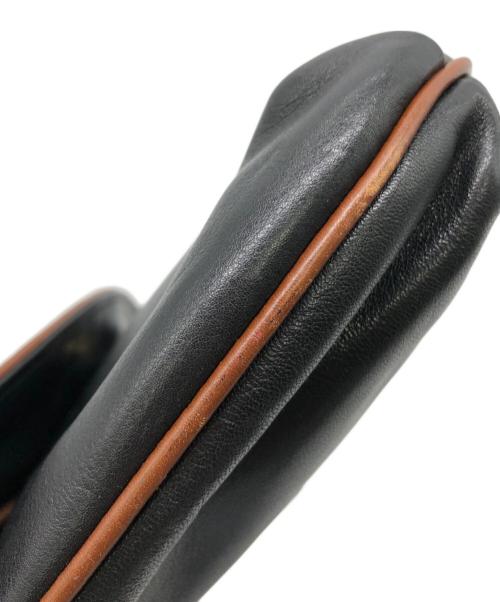 CELINE（セリーヌ）CELINE (セリーヌ) ショルダーバッグ ブラックの古着・服飾アイテム