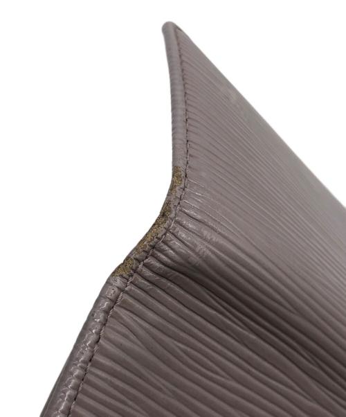 LOUIS VUITTON（ルイ ヴィトン）LOUIS VUITTON (ルイ ヴィトン) ポルトフォイユ・インターナショナル ライラックの古着・服飾アイテム