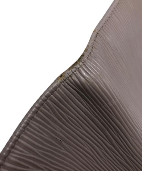 LOUIS VUITTON（ルイ ヴィトン）LOUIS VUITTON (ルイ ヴィトン) ポルトフォイユ・インターナショナル ライラックの古着・服飾アイテム