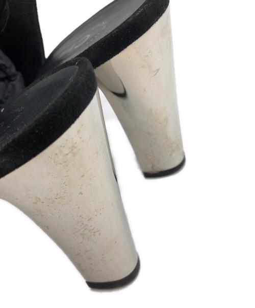 CHANEL（シャネル）CHANEL (シャネル) ストラップサンダル ブラック サイズ:38Cの古着・服飾アイテム