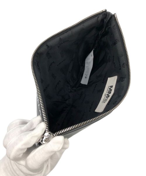 MM6 Maison Margiela（エムエムシックスメゾンマルジェラ）MM6 Maison Margiela (エムエムシックス メゾンマルジェラ) クラッチポーチ ブラックの古着・服飾アイテム