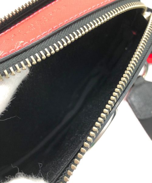 Marc by Marc Jacobs（マークバイマークジェイコブス）Marc by Marc Jacobs (マークバイマークジェイコブス) スナップショット ショッキングピンクの古着・服飾アイテム