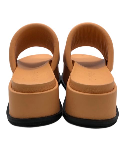 GIULIA TADDEUCCI（ジュリアタデウチ）GIULIA TADDEUCCI (ジュリアタデウチ) プラットフォームサンダル ペールオレンジ サイズ:36の古着・服飾アイテム