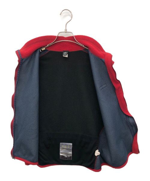 Patagonia（パタゴニア）Patagonia (パタゴニア) Flyer Vest/フライヤーベスト レッド サイズ:Mの古着・服飾アイテム