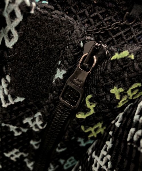 LOUIS VUITTON（ルイ ヴィトン）LOUIS VUITTON (ルイ ヴィトン) グラディエントモノグラムメッシュブルゾン ブラック×グリーン サイズ:50の古着・服飾アイテム