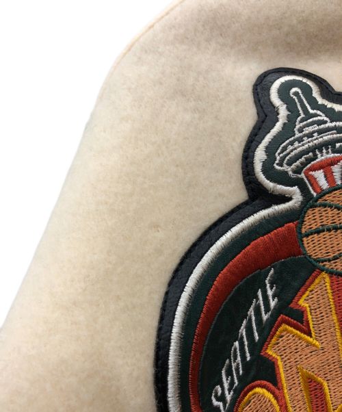 NBA（エヌビーエー）NBA (エヌビーエー) ジャケット アイボリー サイズ:XXLの古着・服飾アイテム