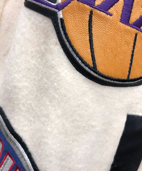 NBA（エヌビーエー）NBA (エヌビーエー) ジャケット アイボリー サイズ:XXLの古着・服飾アイテム