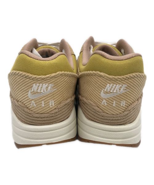 NIKE（ナイキ）NIKE (ナイキ) スニーカー ベージュ サイズ:27.0 未使用品の古着・服飾アイテム