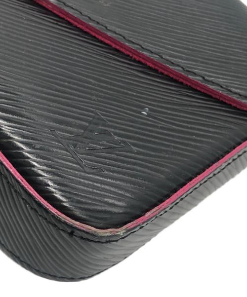 LOUIS VUITTON（ルイ ヴィトン）LOUIS VUITTON (ルイ ヴィトン) ショルダーウォレット ブラック×ピンクの古着・服飾アイテム