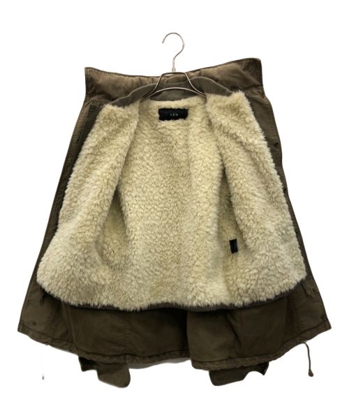 AKM（エーケーエム）AKM (エーケーエム) ミリタリージャケット カーキ サイズ:Mの古着・服飾アイテム