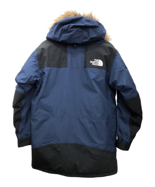 THE NORTH FACE（ザ ノース フェイス）THE NORTH FACE (ザ ノース フェイス) マウンテンダウンコート ネイビー×ブラック サイズ:Lの古着・服飾アイテム