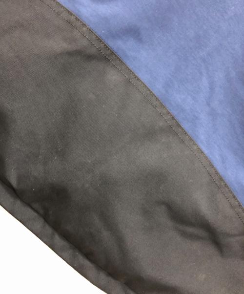 THE NORTH FACE（ザ ノース フェイス）THE NORTH FACE (ザ ノース フェイス) マウンテンダウンコート ネイビー×ブラック サイズ:Lの古着・服飾アイテム