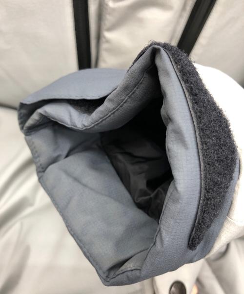 THE NORTH FACE（ザ ノース フェイス）THE NORTH FACE (ザ ノース フェイス) ダウンジャケット グレー サイズ:Sの古着・服飾アイテム