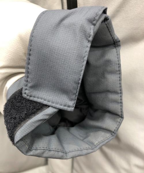 THE NORTH FACE（ザ ノース フェイス）THE NORTH FACE (ザ ノース フェイス) ダウンジャケット グレー サイズ:Sの古着・服飾アイテム