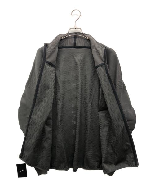 NIKE（ナイキ）NIKE (ナイキ) UNDERCOVER (アンダーカバー) エンジニアニット コンビ ストレッチ ジャケット グレー サイズ:XL 未使用品の古着・服飾アイテム