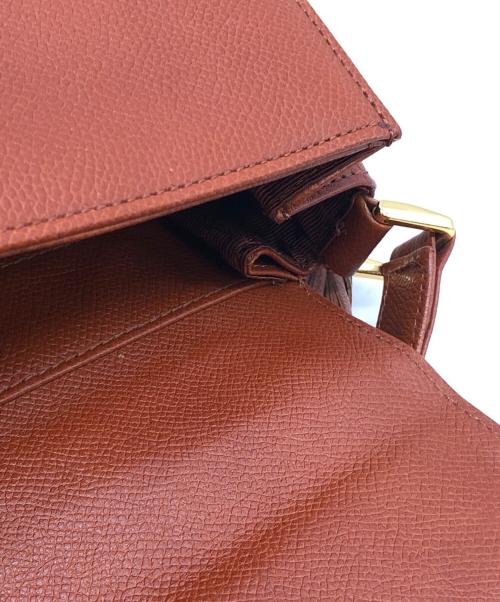 VALENTINO GARAVANI（ヴァレンティノ・ガラヴァーニ）VALENTINO GARAVANI (ヴァレンティノ・ガラヴァーニ) ショルダーバッグ キャメルの古着・服飾アイテム