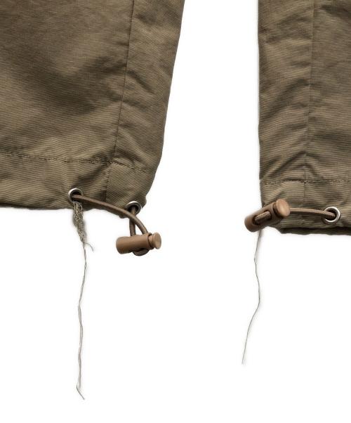 WudgeBOY（ワッジボーイ）WudgeBoy (ワッジボーイ) ナイロンカーゴパンツ カーキ サイズ:Mの古着・服飾アイテム