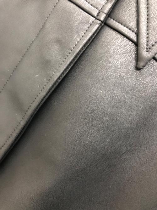 anuke（アンヌーク）anuke (アンヌーク) Ecoleather Over Jacket ブラック サイズ:36の古着・服飾アイテム